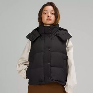 NWT Lululemon Wunder Puff Cropped Vest size 8 black